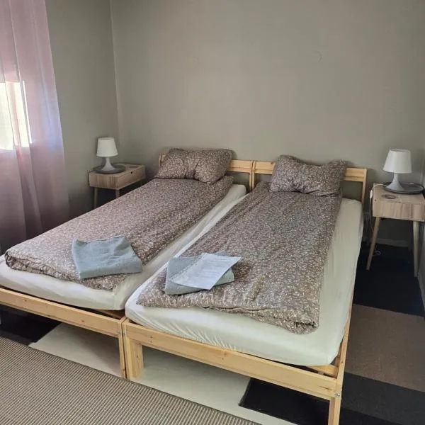 Sól - S12 Guesthouse，位于凯夫拉维克的酒店