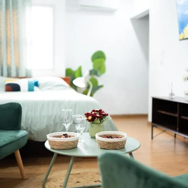 Green Haven - Modern Cozy Studio - Fast Wi-Fi - AC - Cocody，位于阿比让的酒店