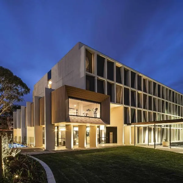 Mercure Sydney Rouse Hill，位于Kellyville的酒店