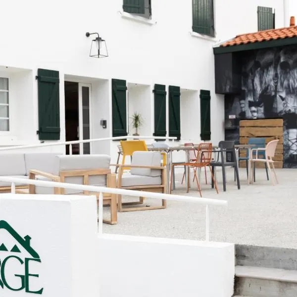 Lo Berge，位于圣皮索内维尔的酒店