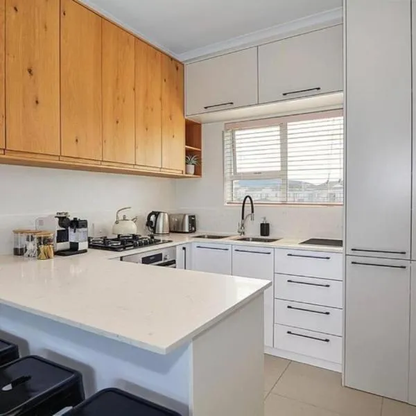 Big Bay Beach Club，位于比格湾的酒店