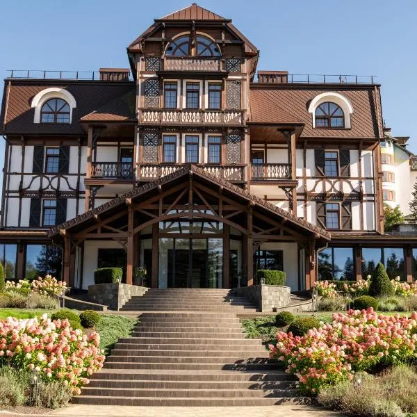 Crona SPA Karpaty，位于斯基希德尼萨的酒店