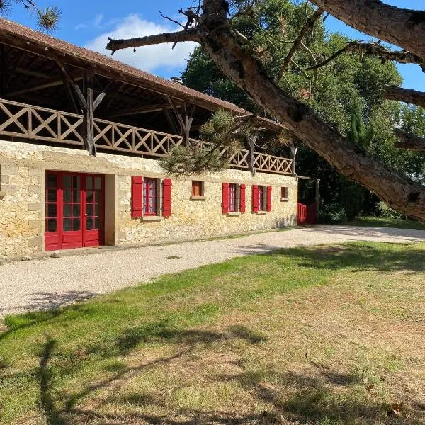Fenil T3, maison avec jardin，位于Bellegarde-Adoulins的酒店