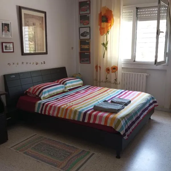 Guest Room Near Airport，位于艾尔亚奈的酒店