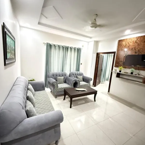 Modern Flat Kohistan Enclave Wah Cantt，位于Dhok Mochiān的酒店