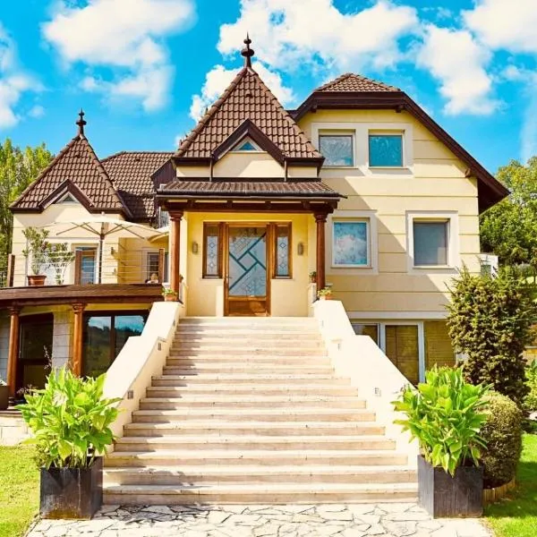 Elysium Estate Szekszárd，位于塞克萨德的酒店