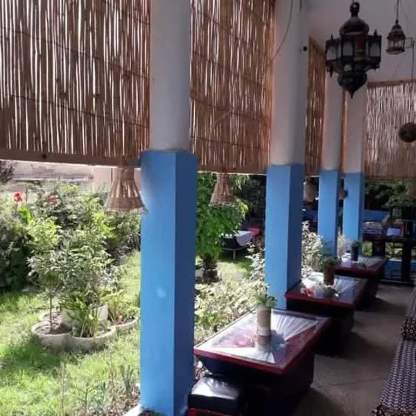 Riad Dar Karaz，位于Sefrou的酒店