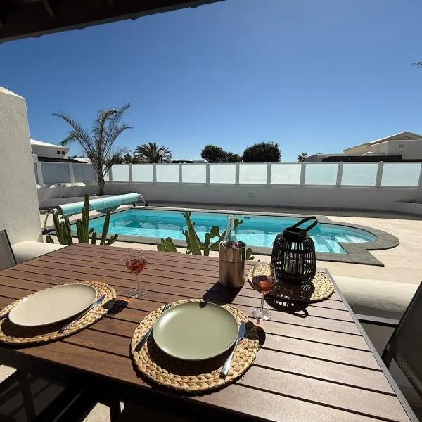 New Villa in Playa Blanca, Lanzarote -Adults Only-，位于普拉亚布兰卡的酒店