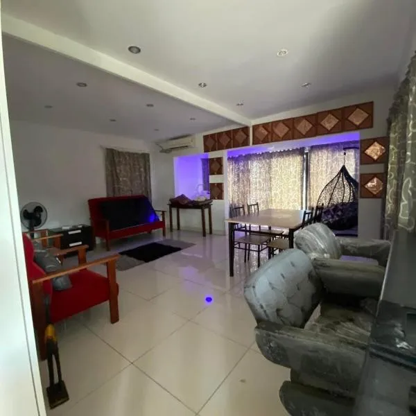 Lautoka accommodation，位于劳托卡的酒店