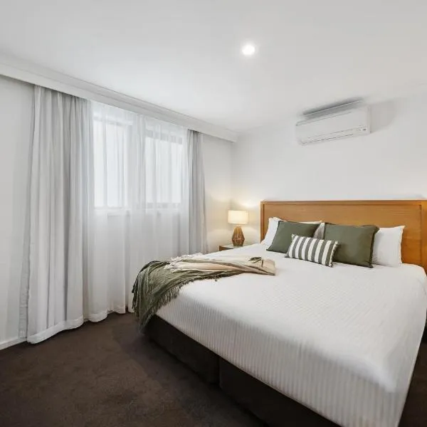 新渡广场汽车旅馆，位于西摩的酒店