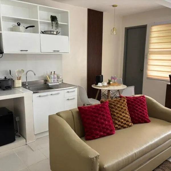 Dainty Den LF508 - Comfy & Chic Home beside Enchanted Kingdom，位于Santa Rosa的酒店