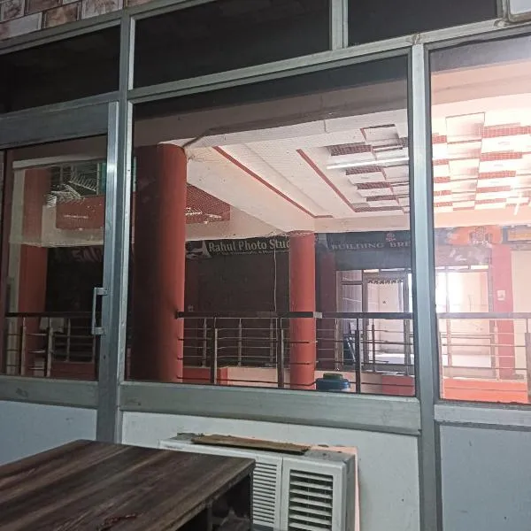 Hotel razia，位于马拉里的酒店