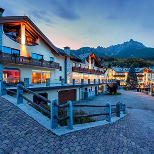 Albergo Edelweiss - LareSpa，位于克罗多的酒店