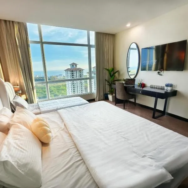 Hatten Hotel Super Sea View 4pax High Floor FREE 1 Carpark & Netflix with 2 TV Room，位于马六甲的酒店