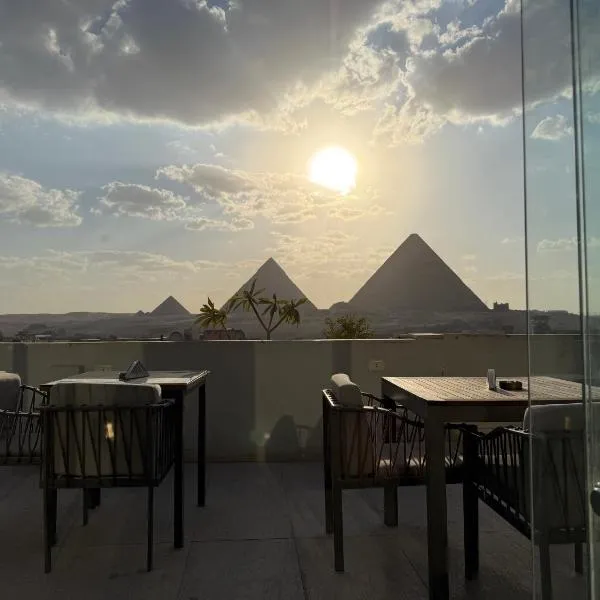 Pyramids Lodge，位于开罗的酒店