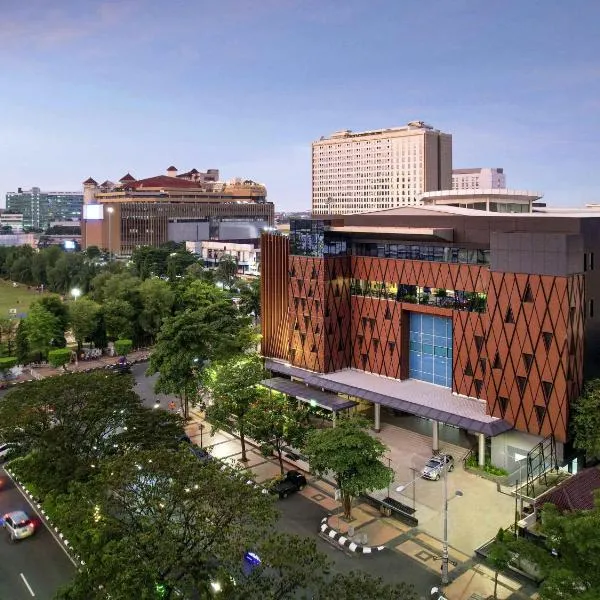 ibis Styles Semarang Simpang Lima，位于三宝垄的酒店