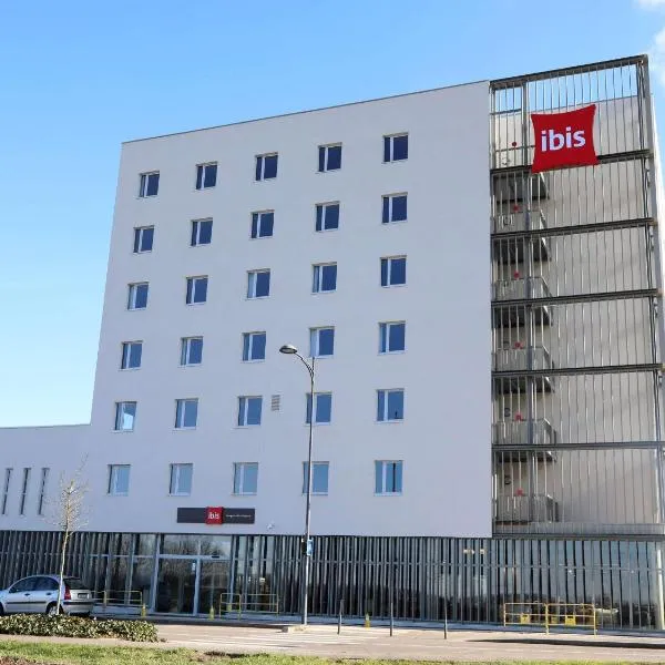 Ibis Bourgoin Jallieu Medipole，位于布尔昆的酒店