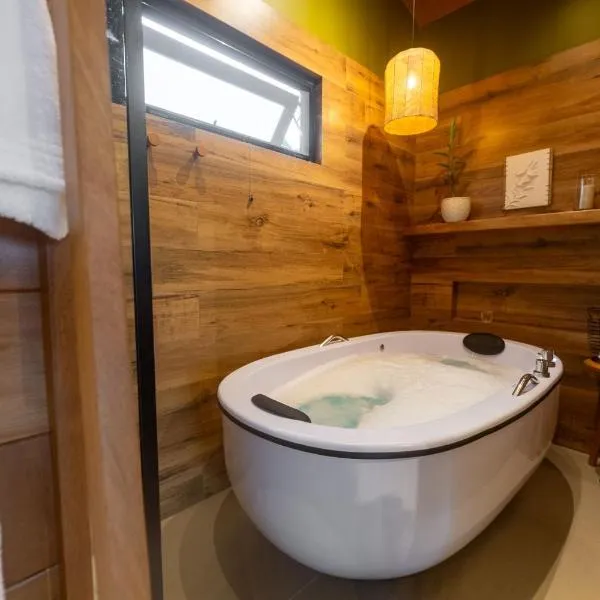 Ananaí Chalés，位于波梅罗迪的酒店