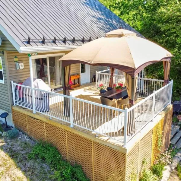 Chalet Familial GabAdèle,位于Mandeville的酒店