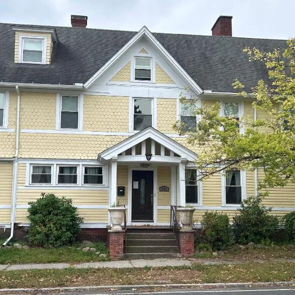 Historic Springfield Home，位于斯普林菲尔德的酒店