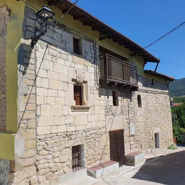 Casa Rural Baratza，位于La Revilla de Herrán的酒店