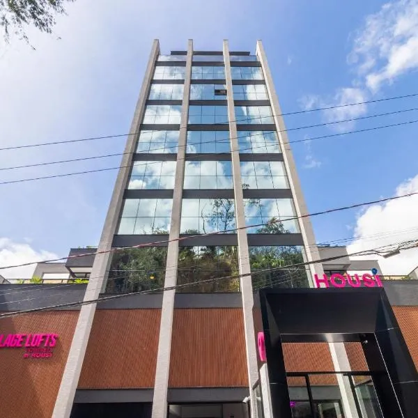 Edificio Village Lofts - Ao lado da Vila Germânica，位于布卢梅瑙的酒店