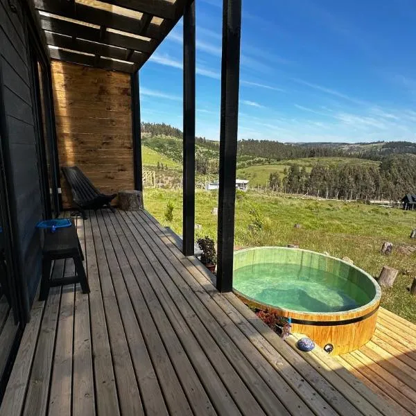 Thenca Lodge - increíble vista panorámica y hottub privado，位于Licancheo的酒店