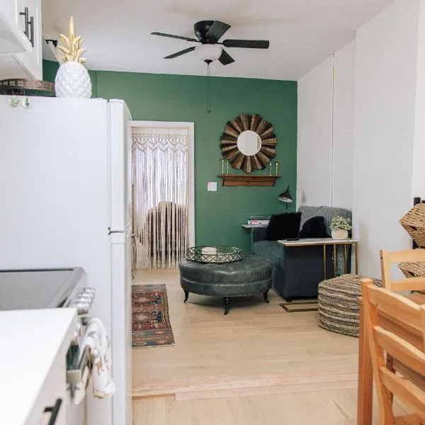 Dundas and Brock Suitel，位于多伦多的酒店