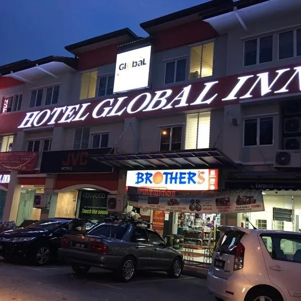 全球酒店，位于安邦的酒店
