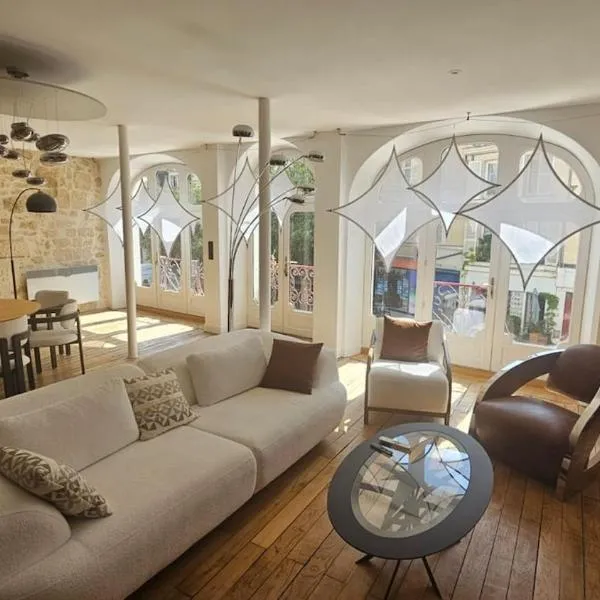 Appartement lumineux & moderne au cœur du centre，位于普瓦捷的酒店