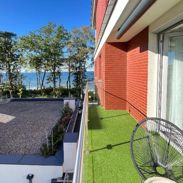 Sea View Escape for Two Rewal - Baltic Harbour Apartments，位于里沃的酒店