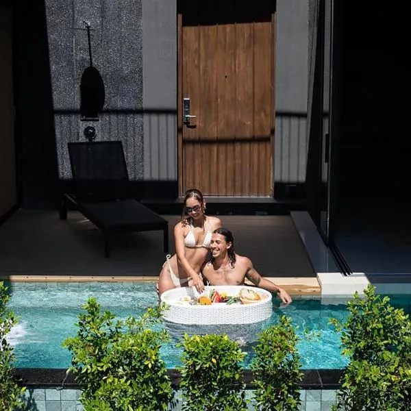 AKRA Collection Layan - Hideaway Villas，位于拉扬海滩度的酒店