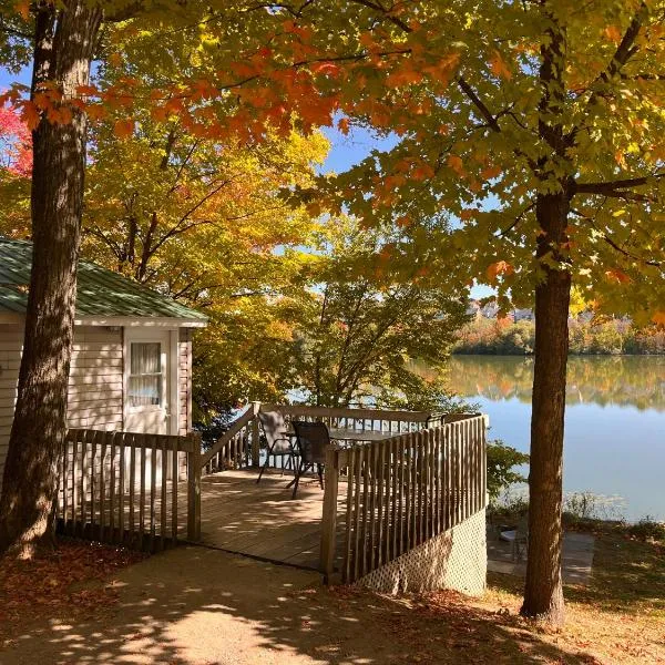 Camping Chalets Lac St-Augustin，位于魁北克市的酒店