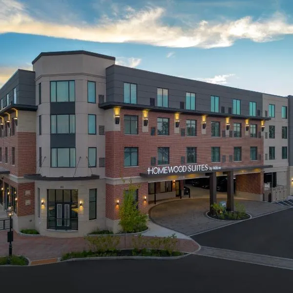 Homewood Suites By Hilton Portsmouth Downtown，位于朴茨茅斯的酒店