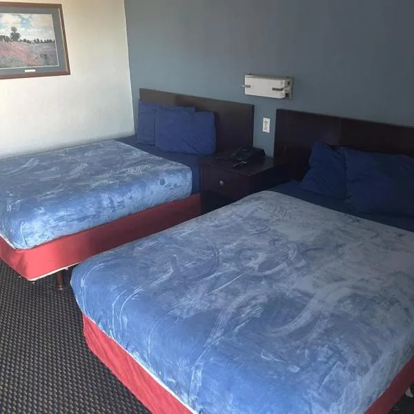 Double Bed Hotel Room 323，位于阿马里洛的酒店