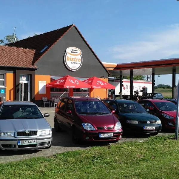 Bed & Parking Eurobit，位于Prušánky的酒店