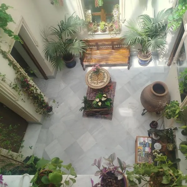 Habitaciones Andaluzas，位于隆达的酒店