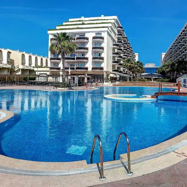 本尼斯科拉广场套房酒店，位于佩尼斯科拉的酒店