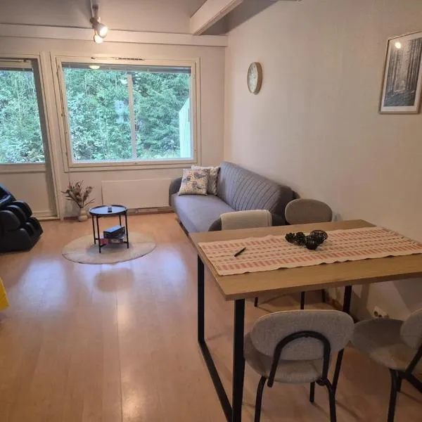 Rivitalo kylpylän lähellä，位于Kilvakkala的酒店