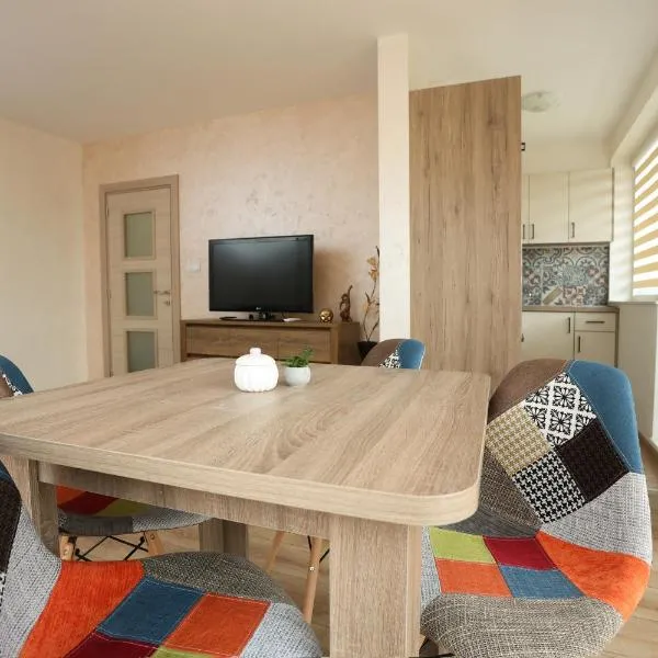 Апартамент за гости 2 Тракия Плаза，位于舒门的酒店