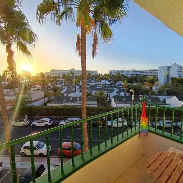 Vida Holiday Home - Playa del Inglés，位于马斯帕洛马斯的酒店