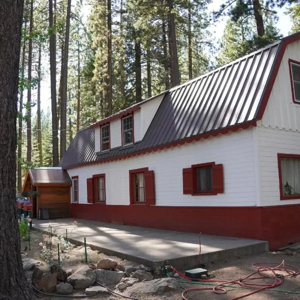 Tamarack Lodge Motel，位于塔霍城的酒店