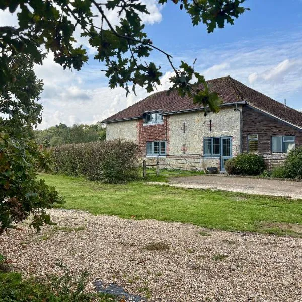 Cottage Within Country Estate，位于芬赫斯特的酒店