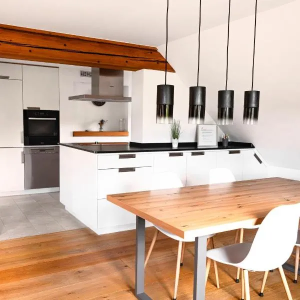 Ferienwohnung Fuchsfelsen, perfekt für Familien mit Kindern，位于霍伊塞尔恩的酒店