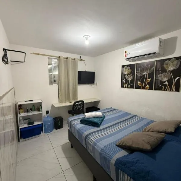 Cantinho aconchegante - Quarto 02 AR-condicionado，位于Bayeux的酒店