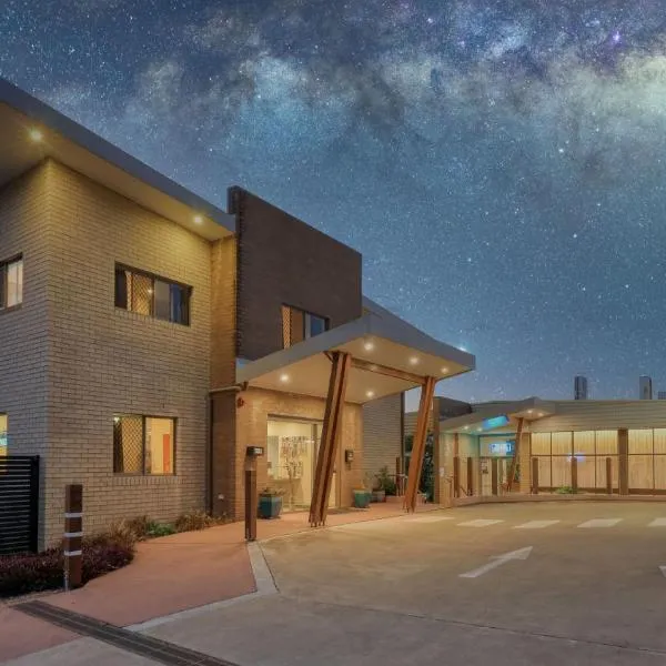Club Maclean Motel，位于麦克莱恩的酒店