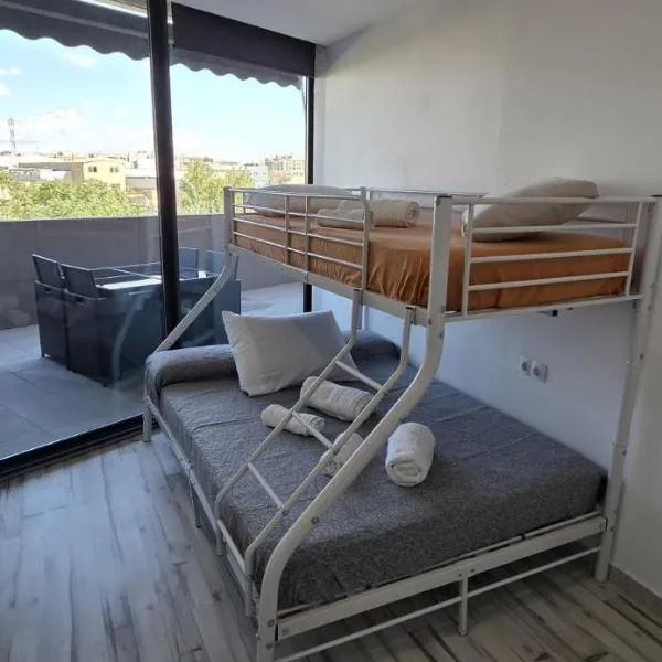 Mi Huésped 130 Valencia, Aeropuerto Manises，位于马尼塞斯的酒店