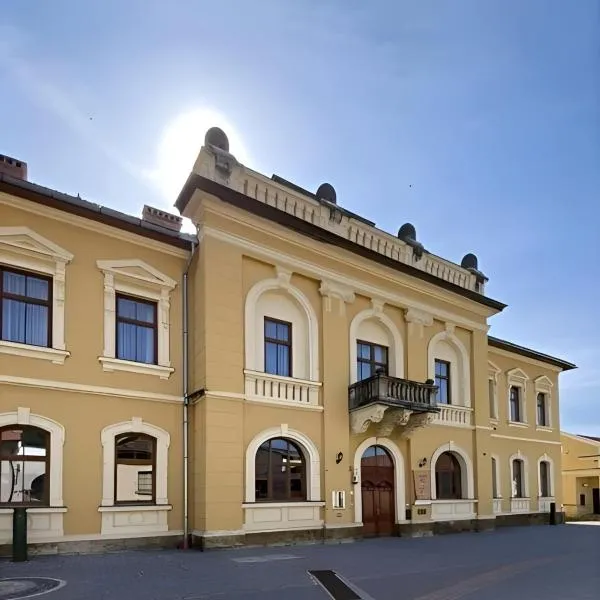 Mádi Kúria Hotel és Rendezvényközpont，位于马德的酒店