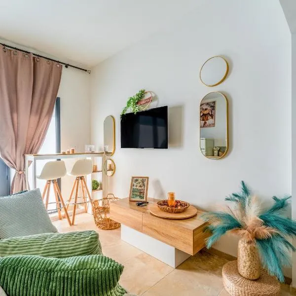 Une parenthèse en luberon, jacuzzi，位于Les Taillades的酒店