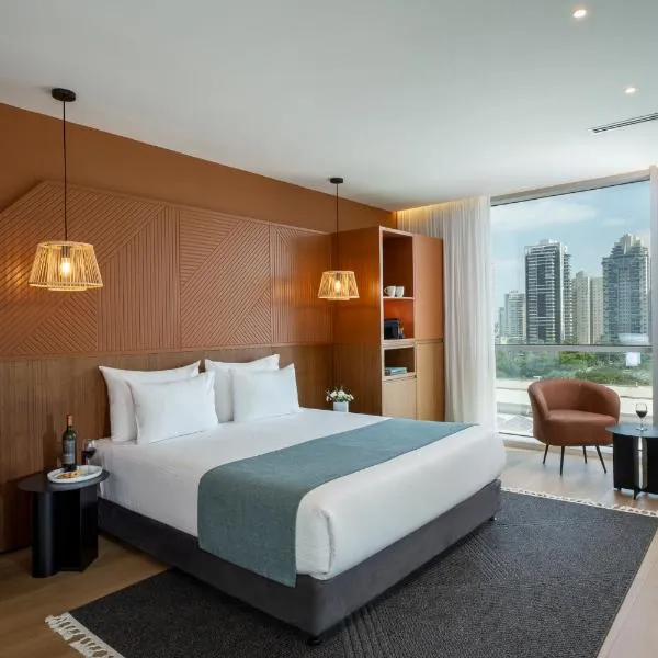 普里马林克酒店，位于佩塔提克瓦的酒店